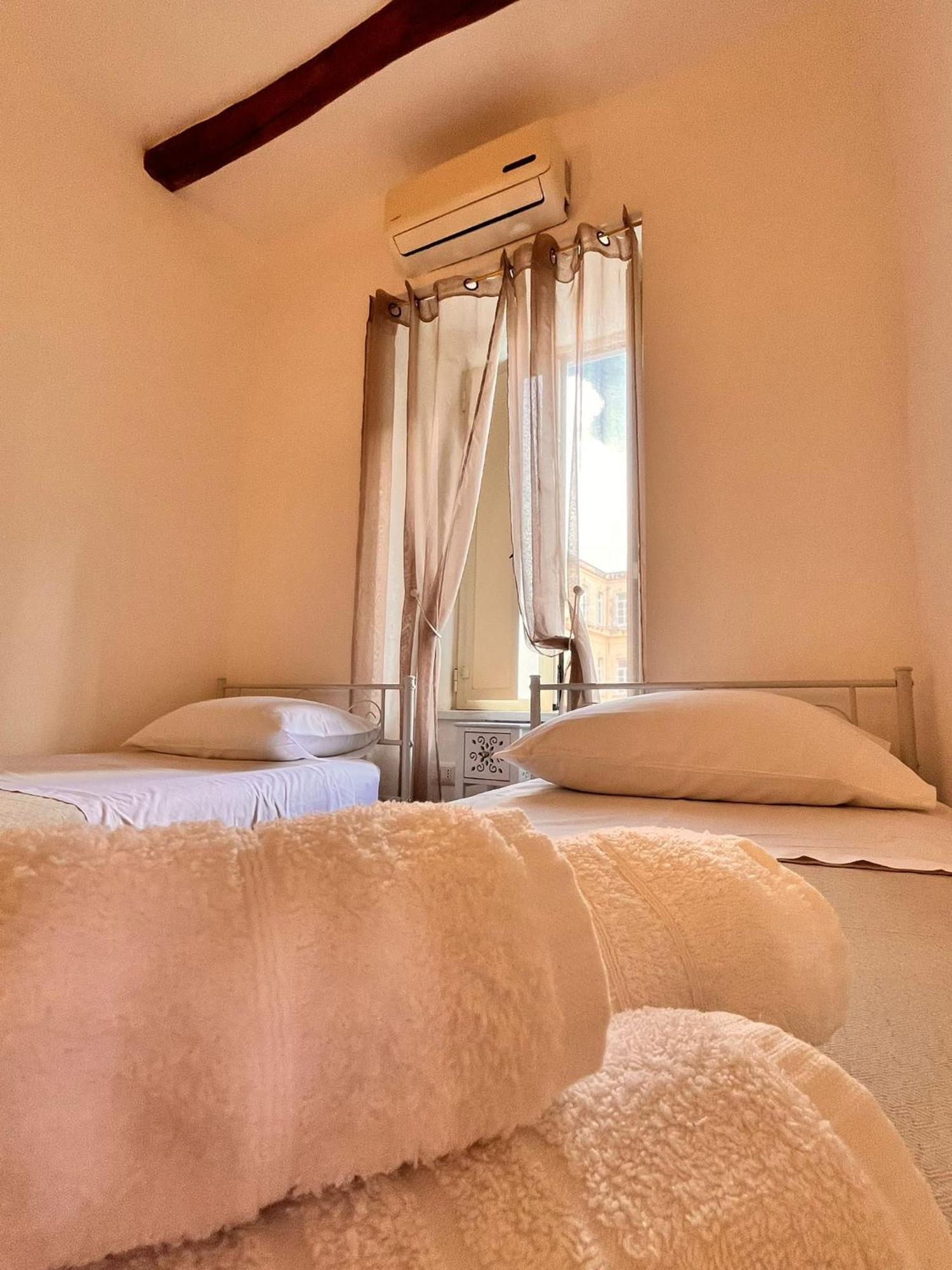 La Dimora Del Principe Apartment Naples Luaran gambar